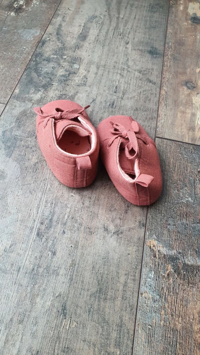 Très belle paire de chaussures taille 18 en excellent état - photo numéro 5