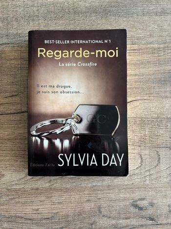 livre Crossfire T2 : Regarde‑moi de Sylvia Day