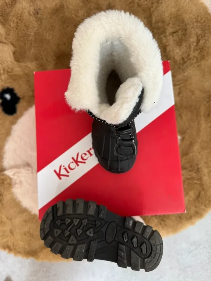 Botte hiver kickers taille 23 très bon état - photo numéro 3