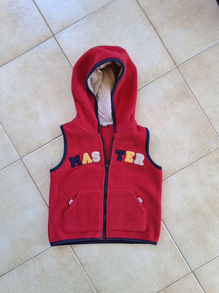 Gilet zippé sans manches 18 mois, Très bon état