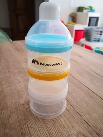 Boîte doseuse de lait