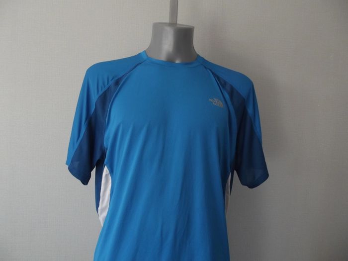 T-shirt bleu flight série The north face taille XL - photo numéro 3