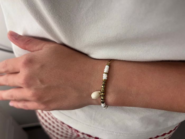 Bracelet avec perle