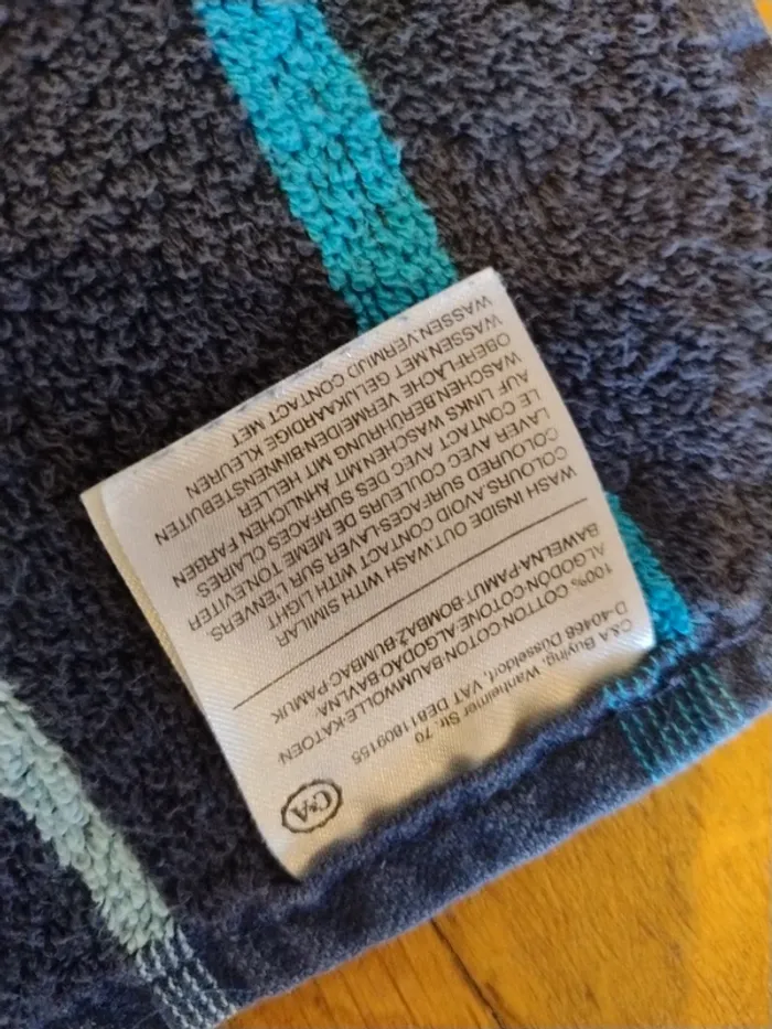 Serviette de plage en 100% coton - photo numéro 3