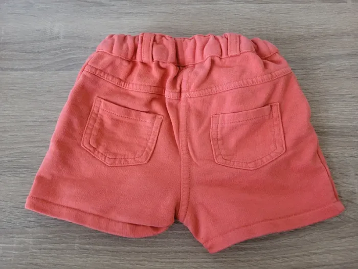Lot de 5 shorts fille en 18 mois - photo numéro 7