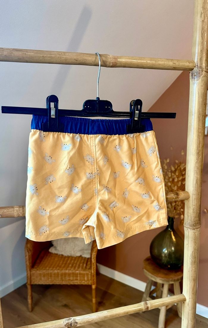 💜 Short de bain jaune & bleu motif crabe Primark neuf taille 18/24 mois 💜