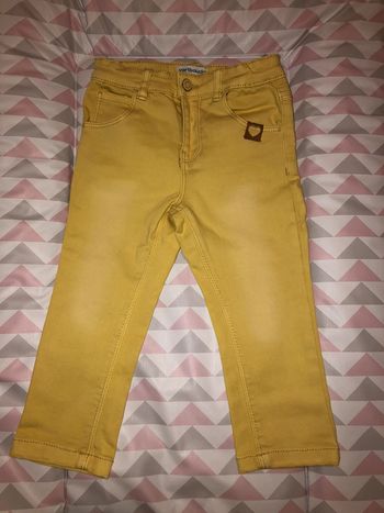 Pantalon jaune ok