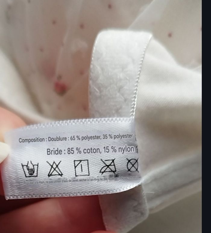 Ensemble lingerie blanche motifs fleuris - photo numéro 3