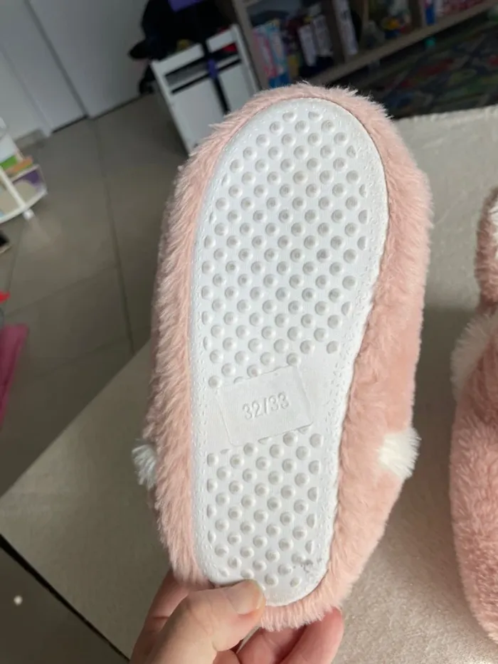 Chaussons, pointure 32 33 - photo numéro 3