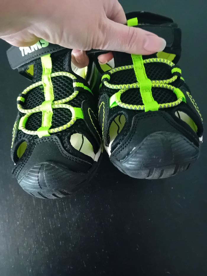 Baskets ouvertes taille 31 - photo numéro 4