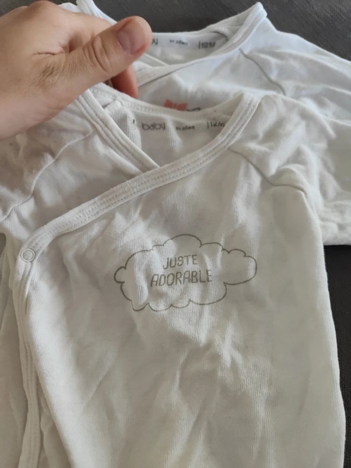 Lot de 4 bodies - photo numéro 2