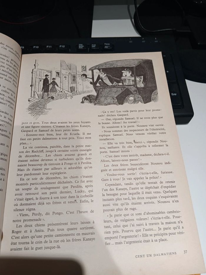 Lot 3 livres vintage Disney Le monde enchanté de Walt Disney 256 page chacun dépôt légal 1978 - photo numéro 19