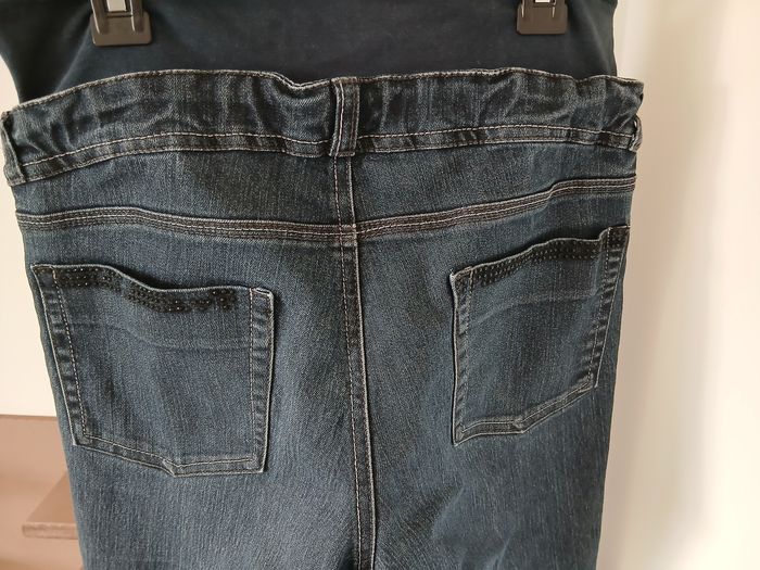 Jean de grossesse bleu foncé - photo numéro 3