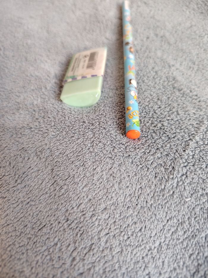 Crayon à papier et gomme Diddl 
neufs
Ancienne collection rares - photo numéro 5