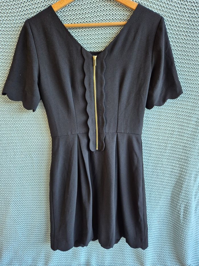 Petite robe noire - photo numéro 2