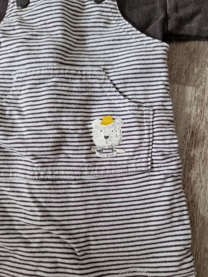 Salopette 1mois - photo numéro 2