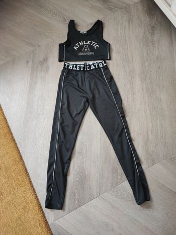 Ensemble sport 12 ans