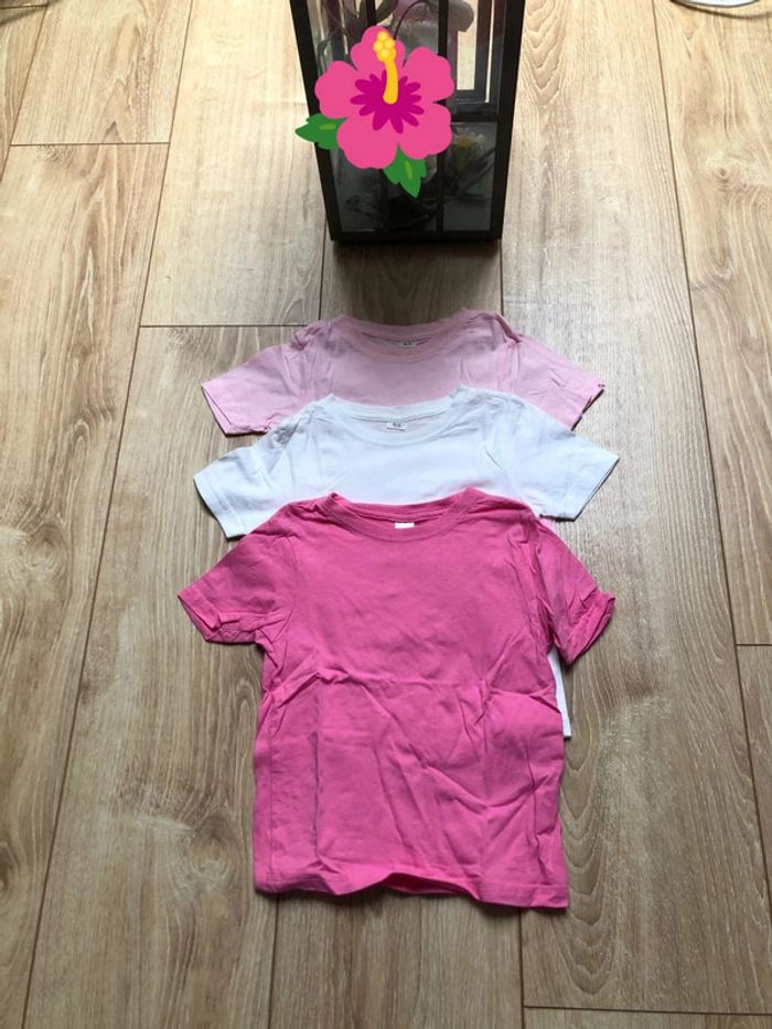 Lot t-shirt 4/5ans boutique indépendante