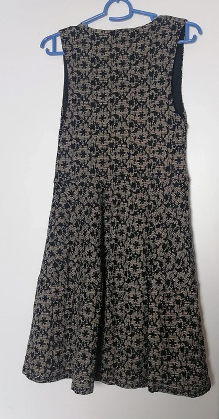 Robe courte chic pour soirée / réveillon noir beige Taille S Bcbg MaxAzria - photo numéro 10