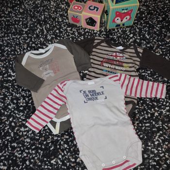 Lot body  absorba 3 mois