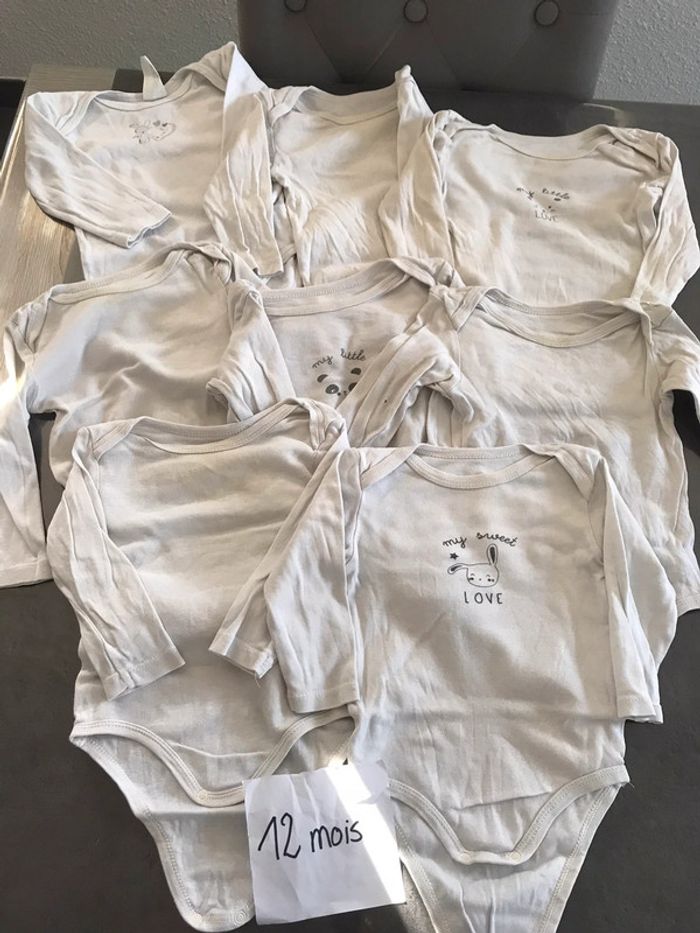 Lot 8  body manches longues