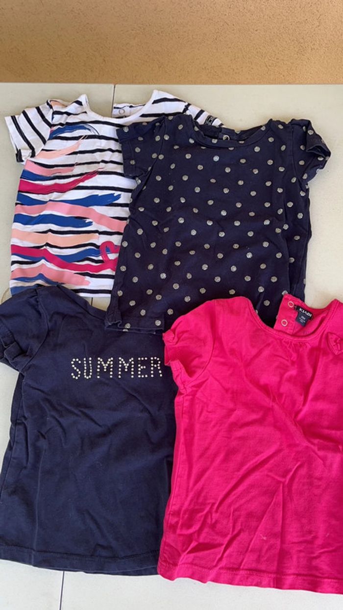Lot 4 t-shirt 18 mois