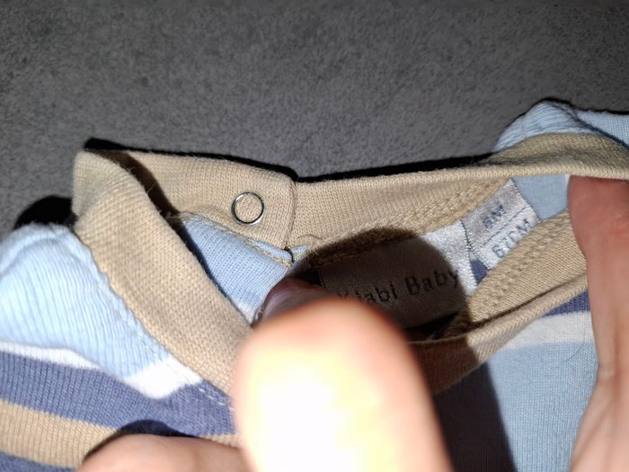 Tshirt 6 mois - photo numéro 2