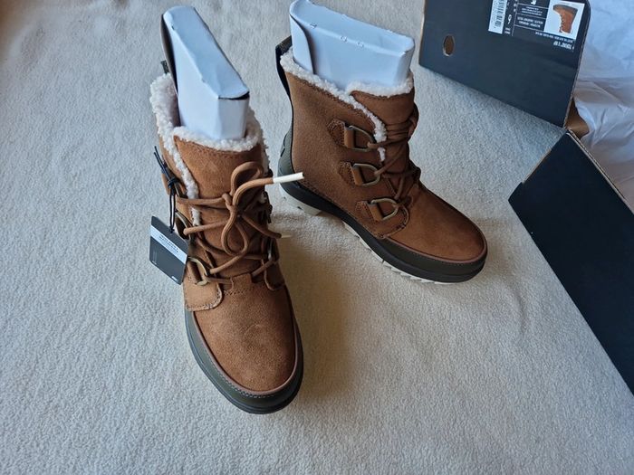 Boots sorel torino II WP waterproof marron fourrés chaudes spéciales neige , neuves