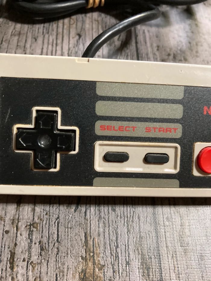 Manette Nintendo NES loose Officielle - photo numéro 3