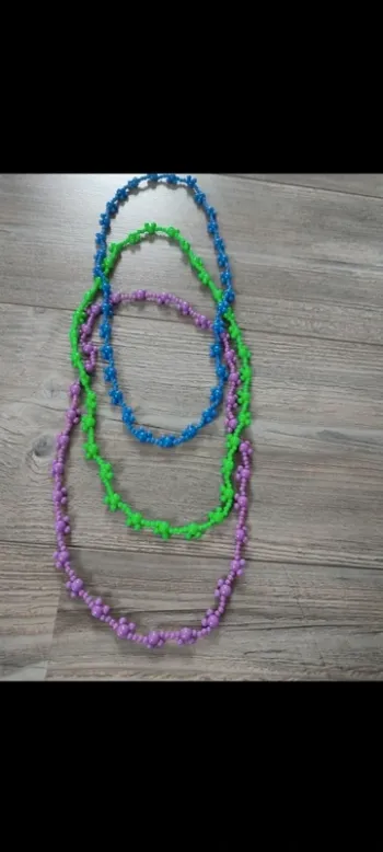 Lot de 3 colliers Disney