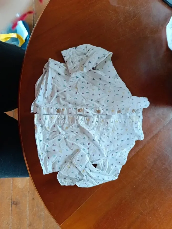Enfant 224- Chemise 12/ 18 mois first impression