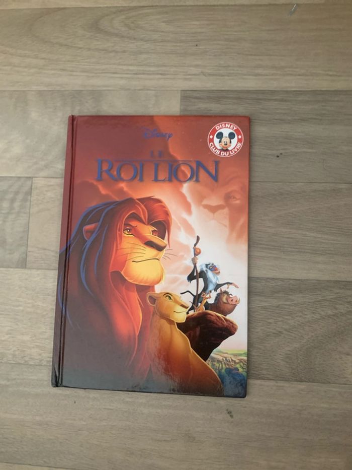 Livre Le Roi Lion