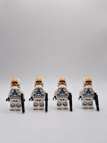 Figurines type lego 4 clones de la légion d'Ashoka star wars