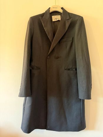 Veste longue noire à rayures Zara