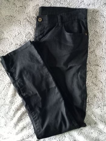 Pantalon noir, le basic !