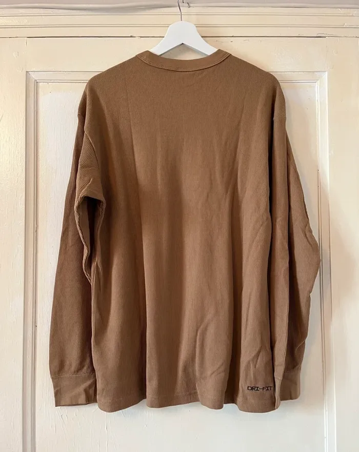 Tee shirt nike manche longue marron - photo numéro 2