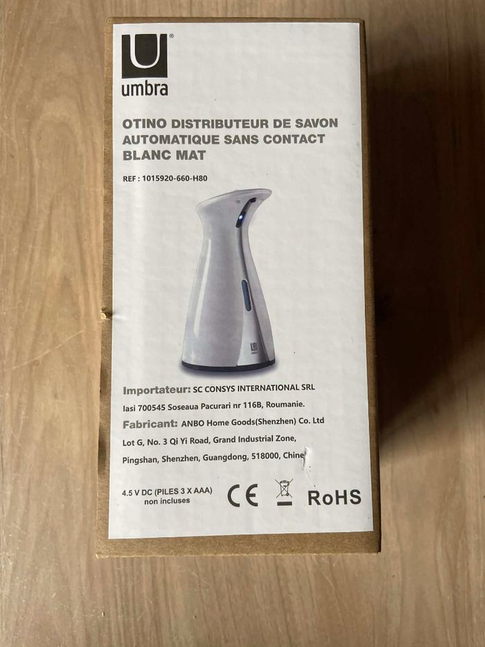 Distributeur de savon automatique blanc umbra
Neuf