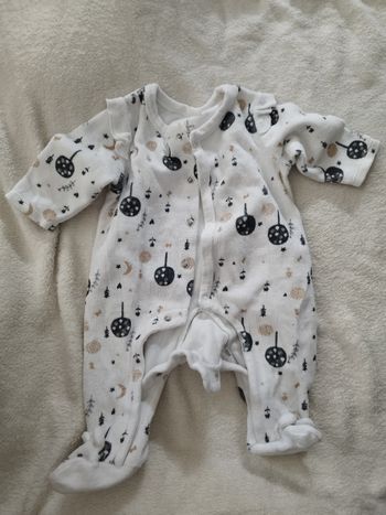 Grenouillère bébé