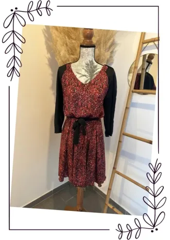 Robe fluide léopard rouge et noir