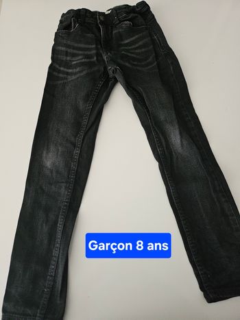 Jean 8 ans