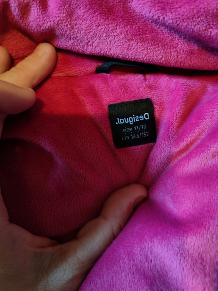 Jolie doudoune Desigual - photo numéro 3