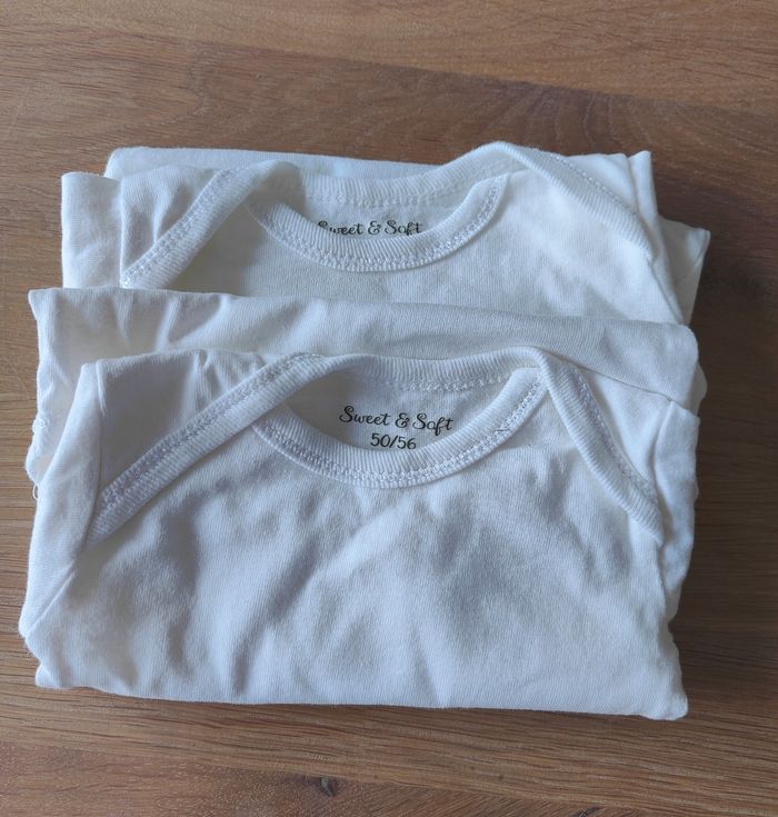 Bodys manches longues taille 1 mois - photo numéro 4