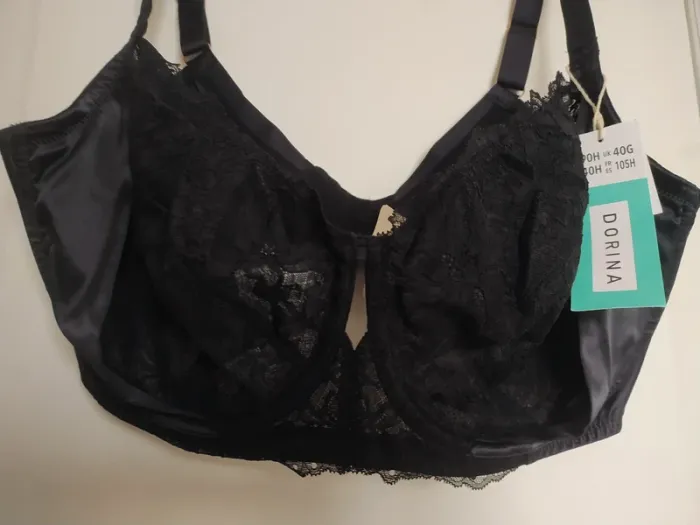 Soutien-gorge à armatures marque Dorina taille 105H neuf - photo numéro 3