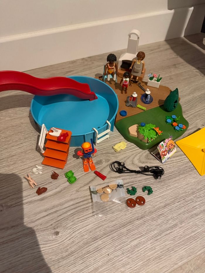 Playmobil 70987 Espace détente avec piscine