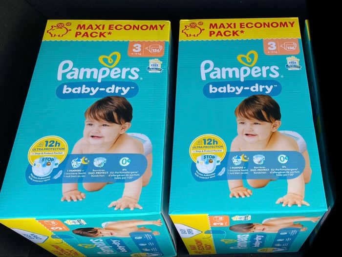 Lot de 2 packs Pampers taille 3