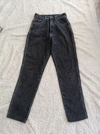 Jean Scarlett Wrangler vintage noir délavé taille 28 coupe Scarlett