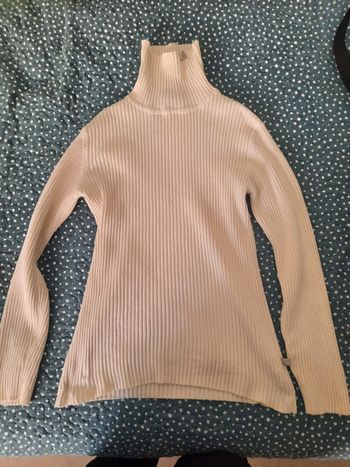 Vends pull fille col roule