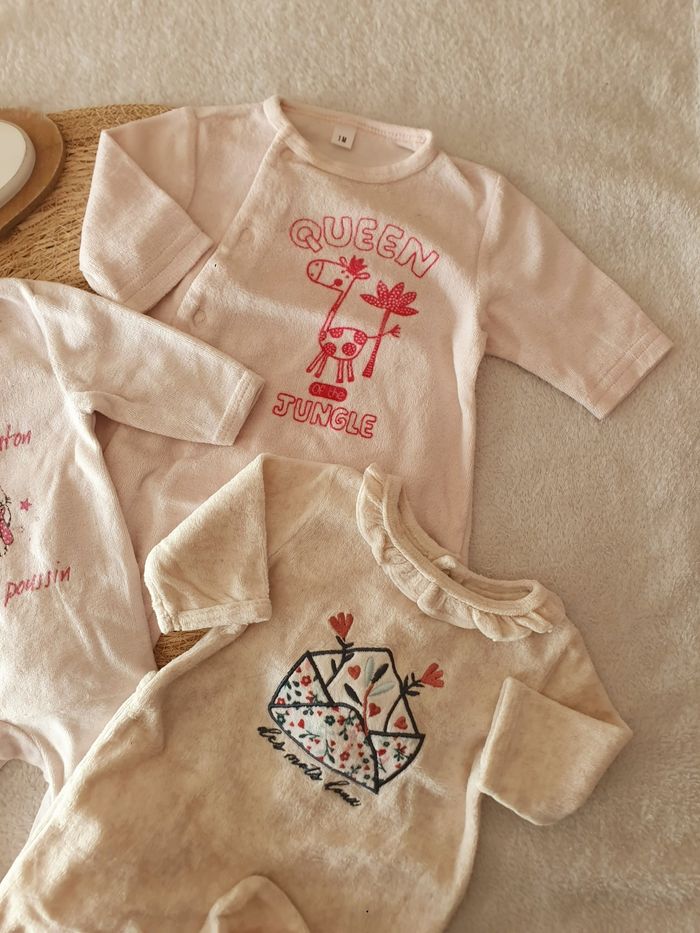 Pyjama * 1 mois 💌 - photo numéro 2
