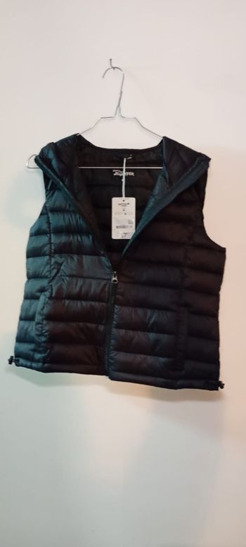 Veste sans manche à capuche Jennyfer M