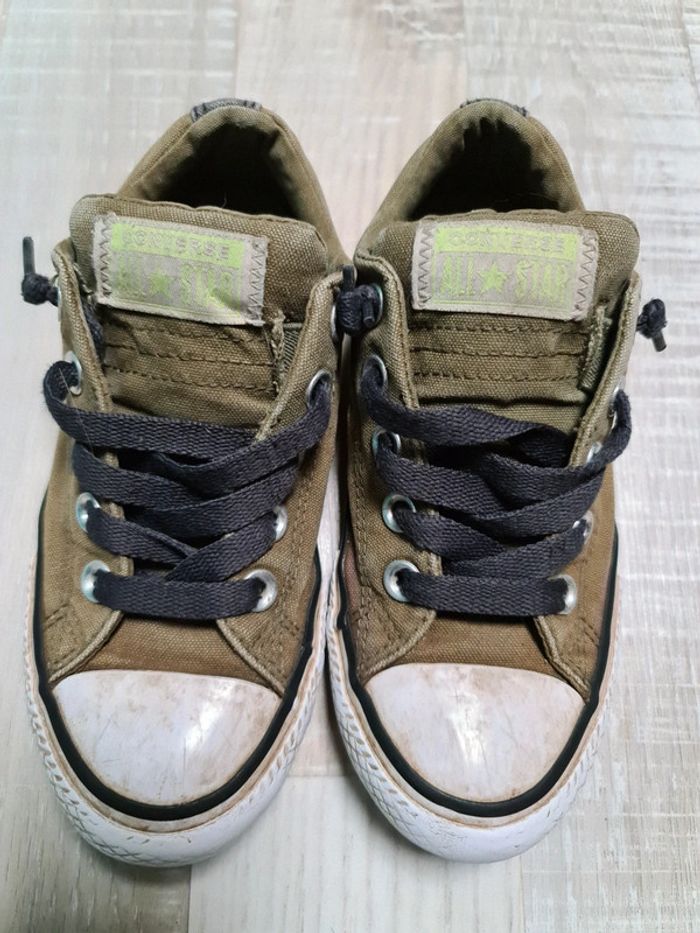 Chaussures basse kaki